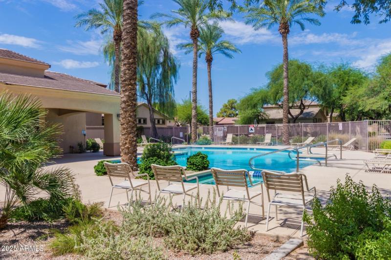 44 - Periwinkle 2043