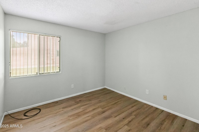 4727 W Continental Dr-11