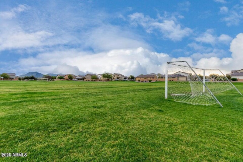 20251023193518068296000000-o