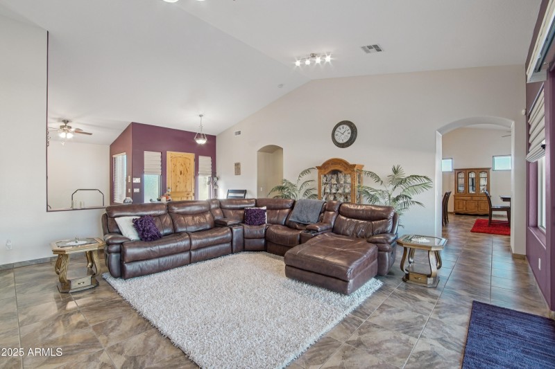 6-print-N 16th St-S2511-006