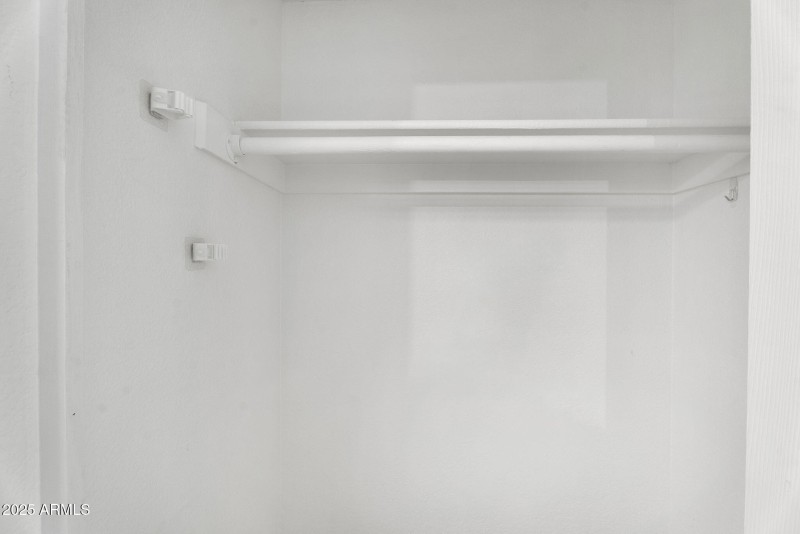 37-web-or-mls-3601 W Tierra Buena Ln J24