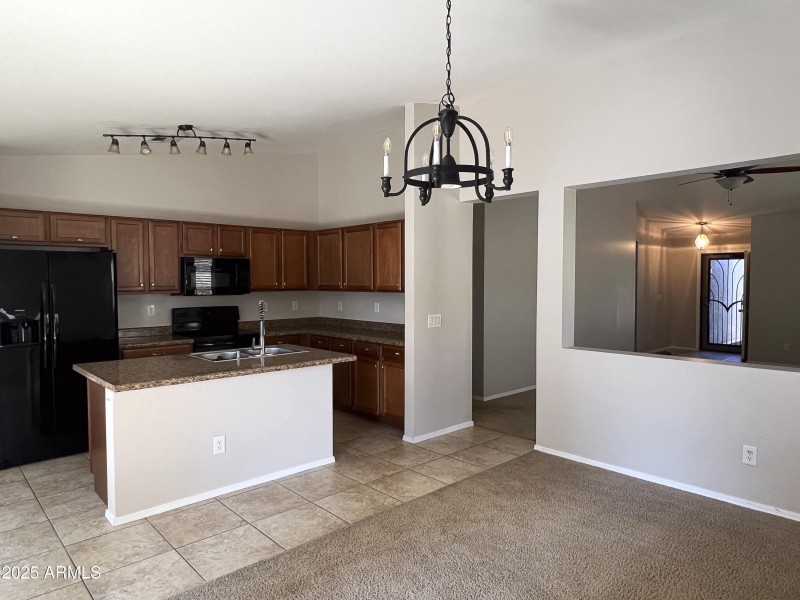 9847 w lone cactus-13