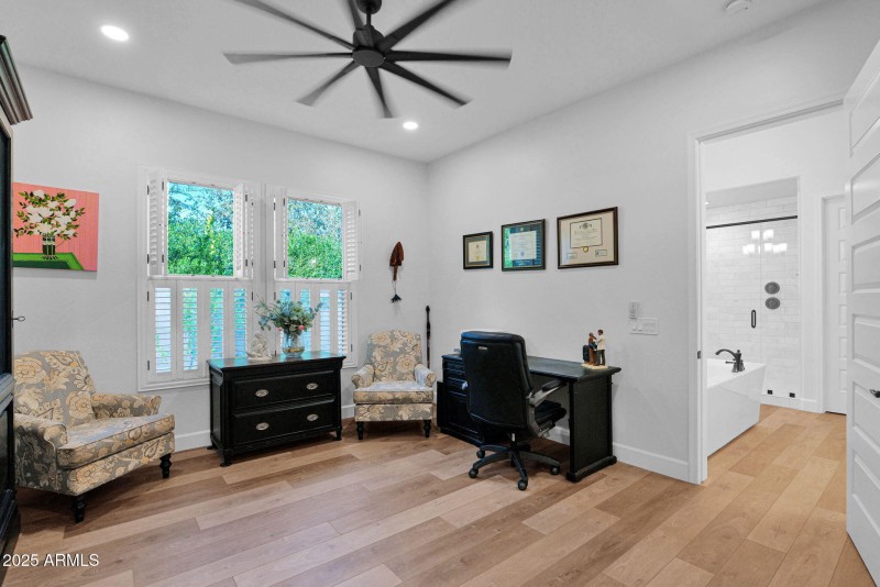 22-web-or-mls-P1372257