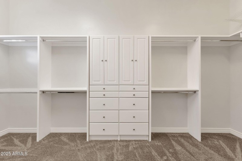 034_Primary Walk In Closet