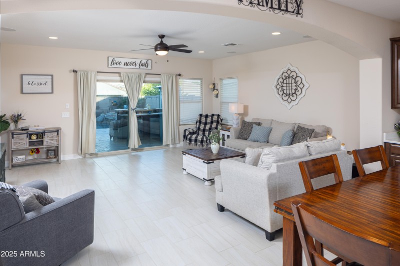 6638 W Sonoma Living Room