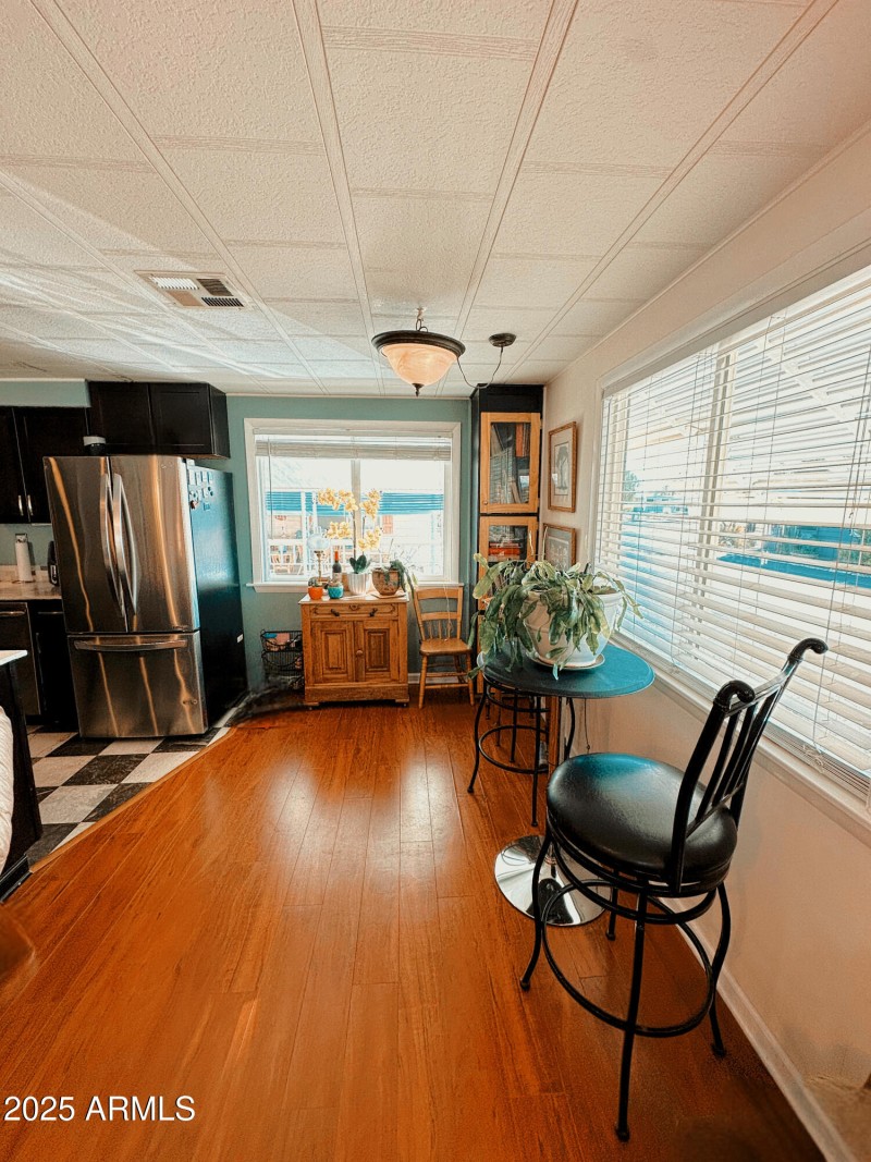 3B9EB47C-94D5-4B82-AD43-2DF2C58E24B7