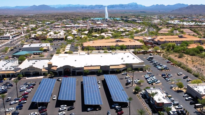 Grocery Dining Shop Coffee cross street