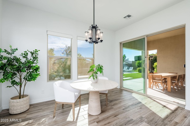 13833 W Bloomington St - 24