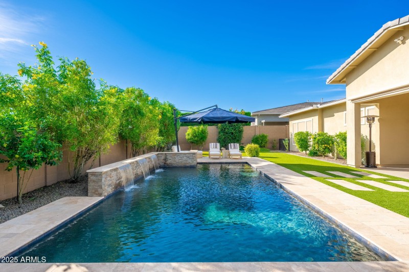 13833 W Bloomington St - 50