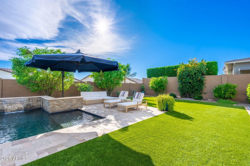 13833 W Bloomington St - 54