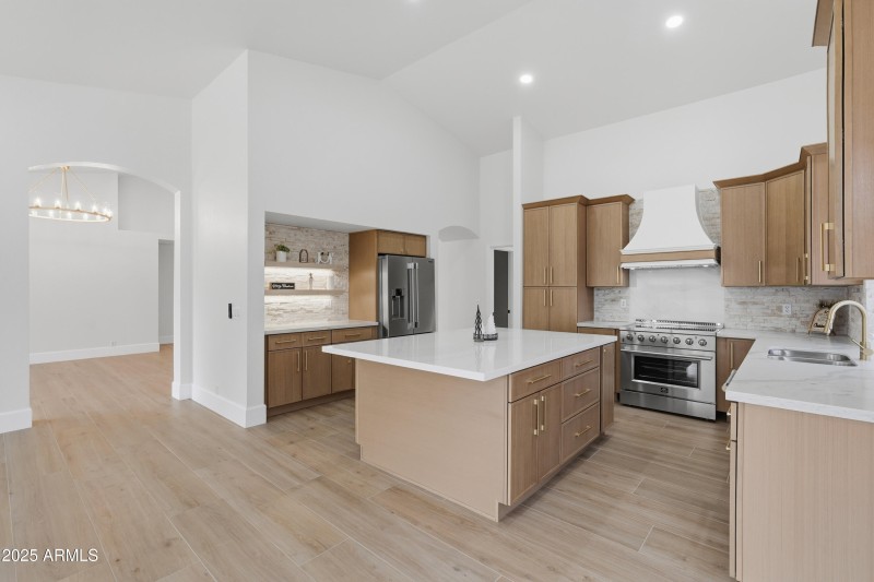 18637 N 85th-Kitchen 4