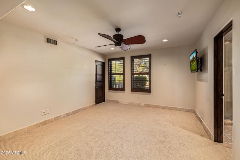 49-Calle Buena Vista