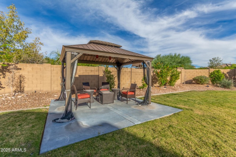 128th - Backyard Gazebo and String Light