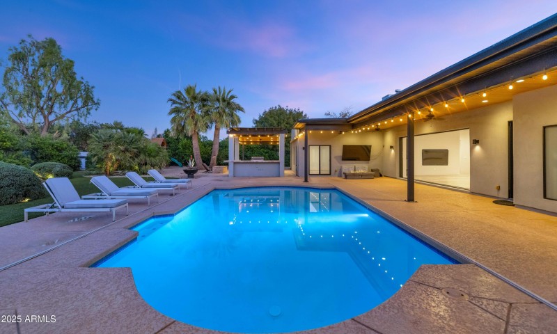 Sparkling Pool