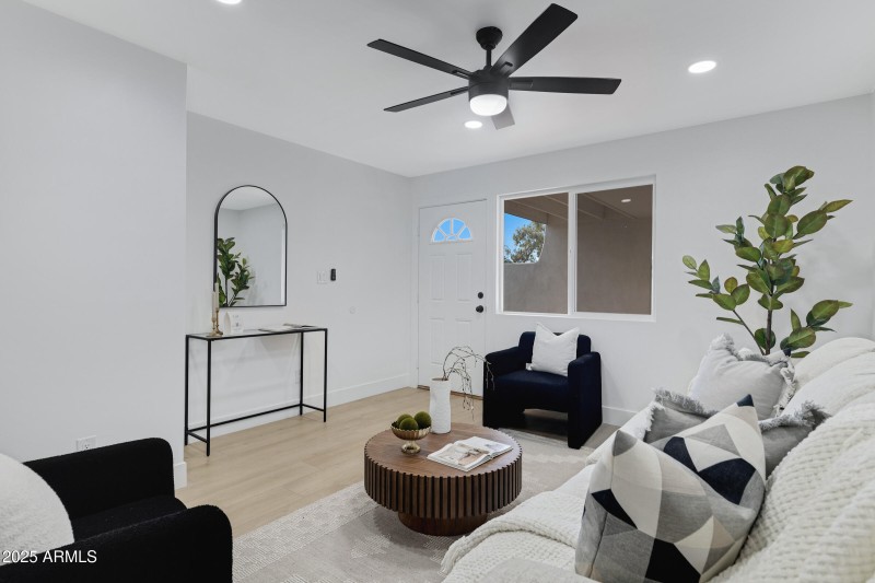 720 S Dobson Rd #27-8