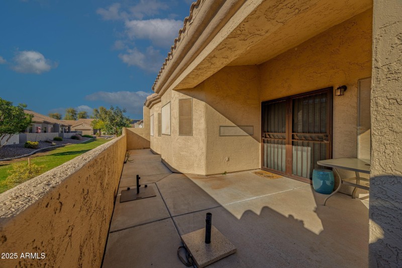 28-web-or-mls-1535 E Melrose Drive-28
