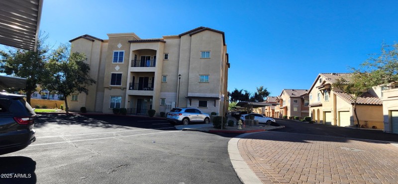 8243819581982607625 2