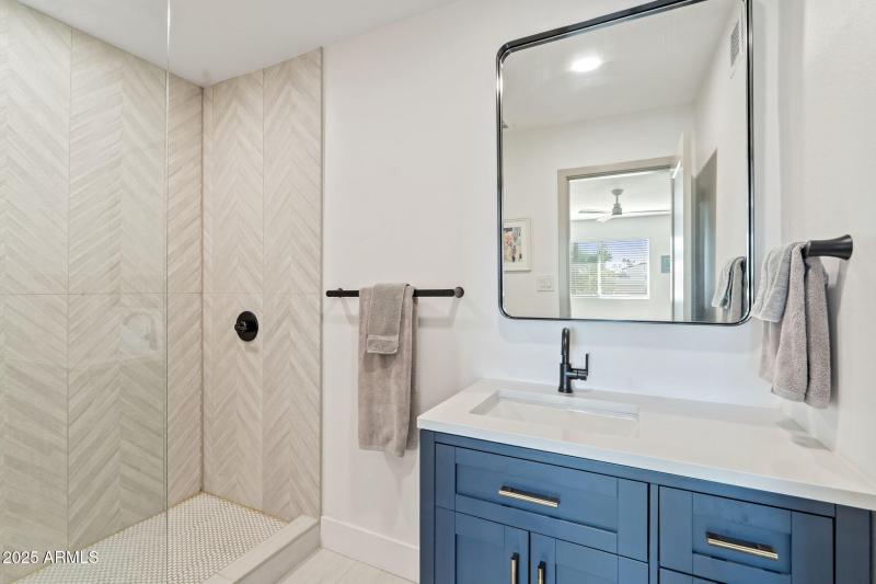 En-Suite Bathroom