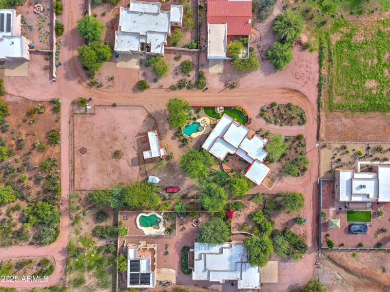 5098 E Fourth Ave-63