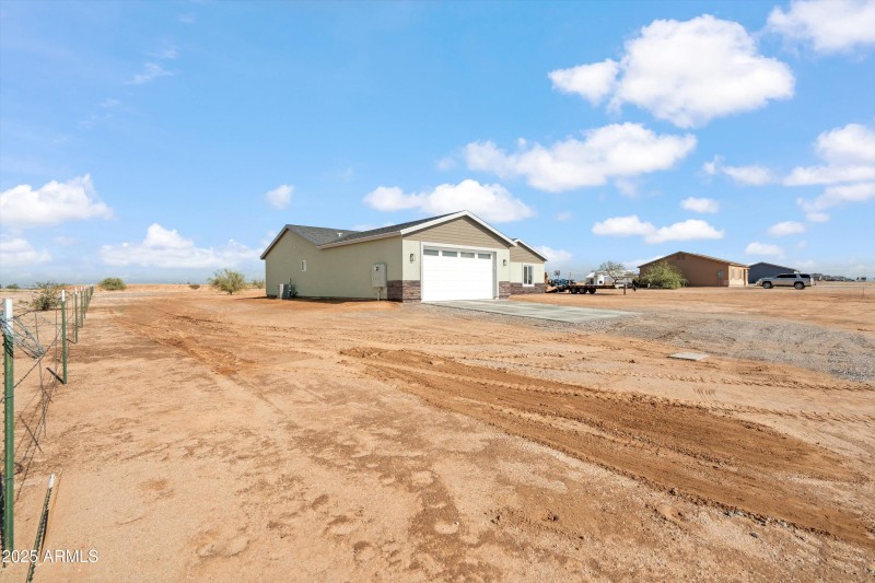 Front Angle: Color 2