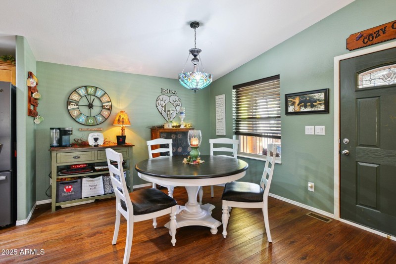 12-web-or-mls-1220-caribou-rd