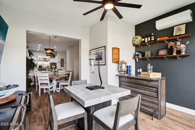 17-web-or-mls-E North Ln-L2711-015