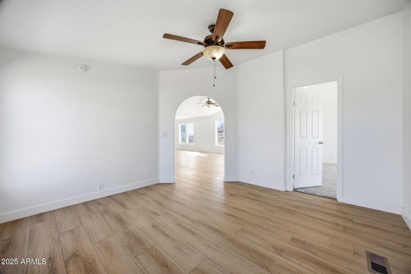 29TumbleweedLn-Taylor-AZ-12