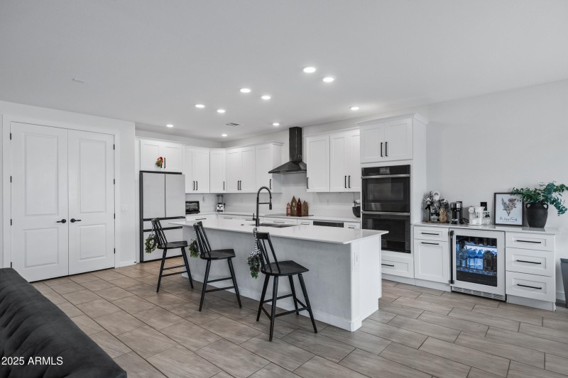 1170 E Meadowridge Dr-15