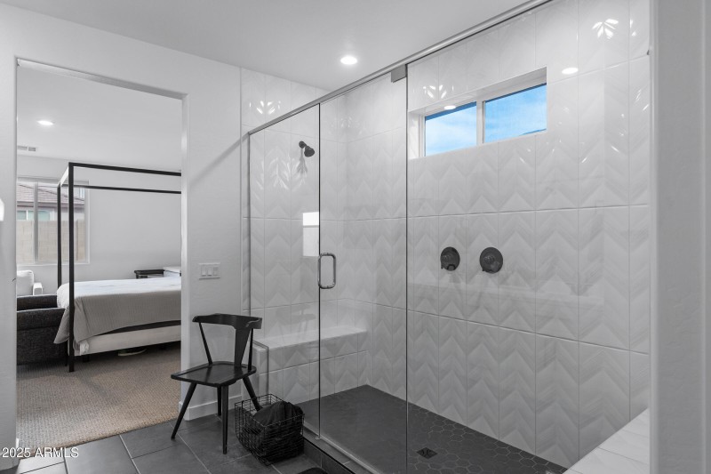 1170 E Meadowridge Dr-24