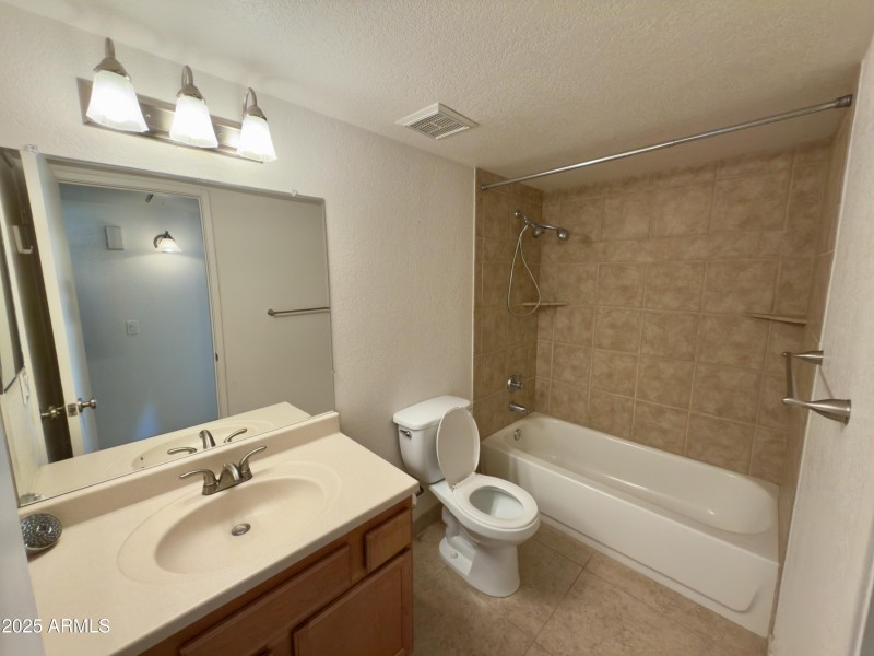 925 S. Longmore Dr. #109 - 43