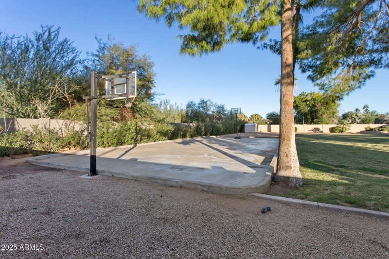 46-web-or-mls-9748-e-becker-ln