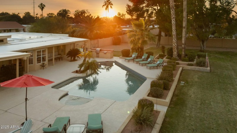 69-web-or-mls-9748-e-becker-ln