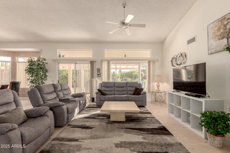 Palm Beach greatroom 2