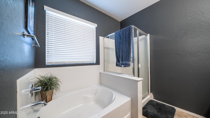 23614 W Chicksaw St-20