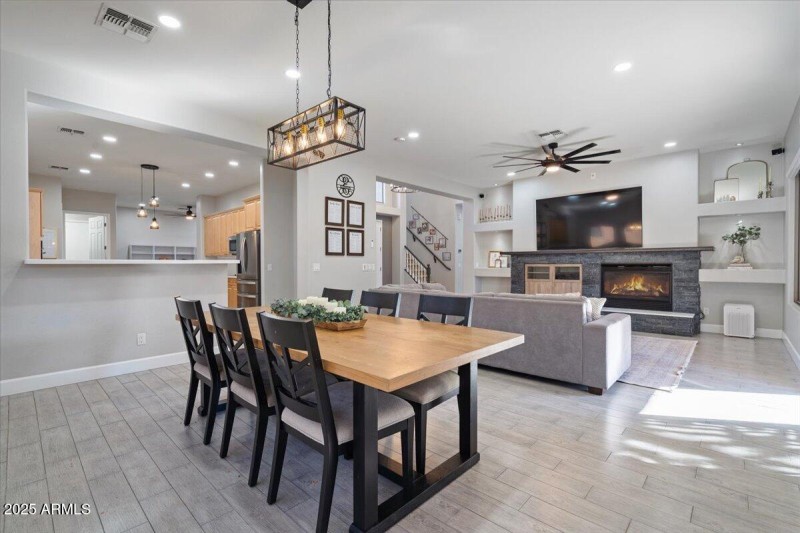 Open concept living/dining