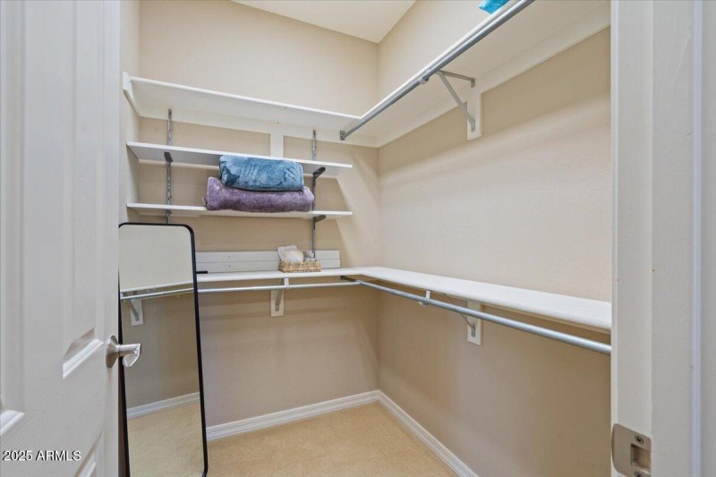 Walk-in closet