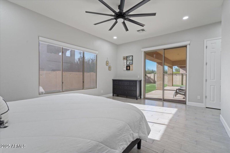 Primary bedroom access to backyard