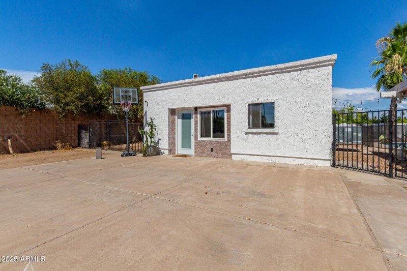 52- Guest- 2107 N Sossaman Rd, Mesa