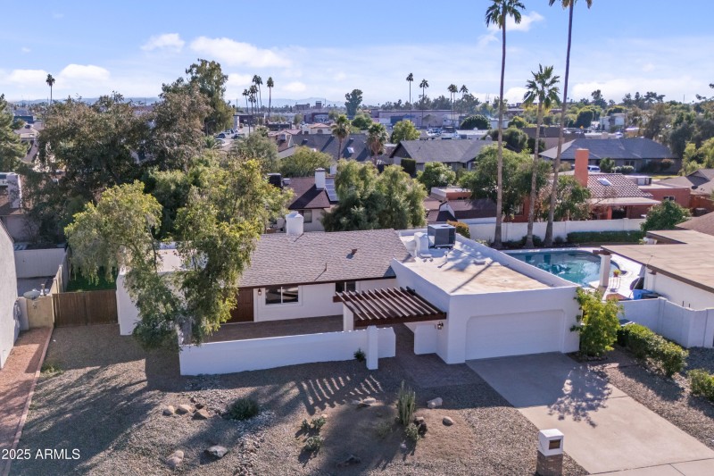 38_3023 w sahuaro dr-38