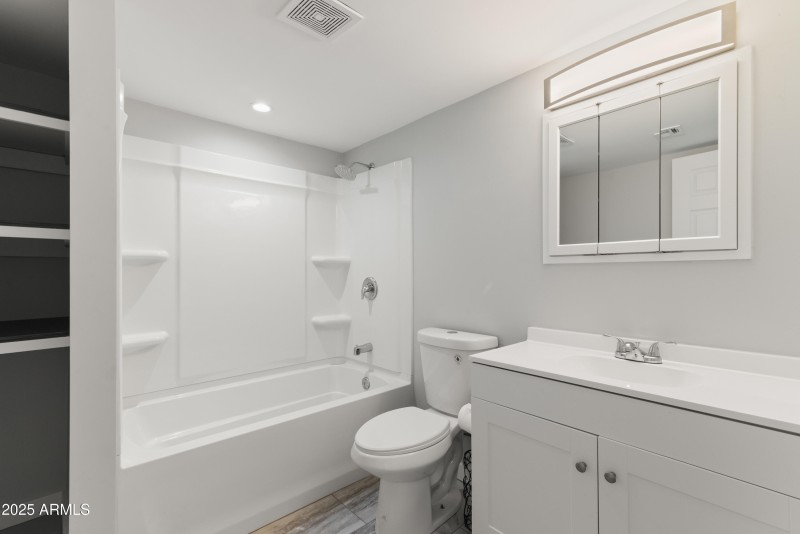 26_3023 w sahuaro dr-26