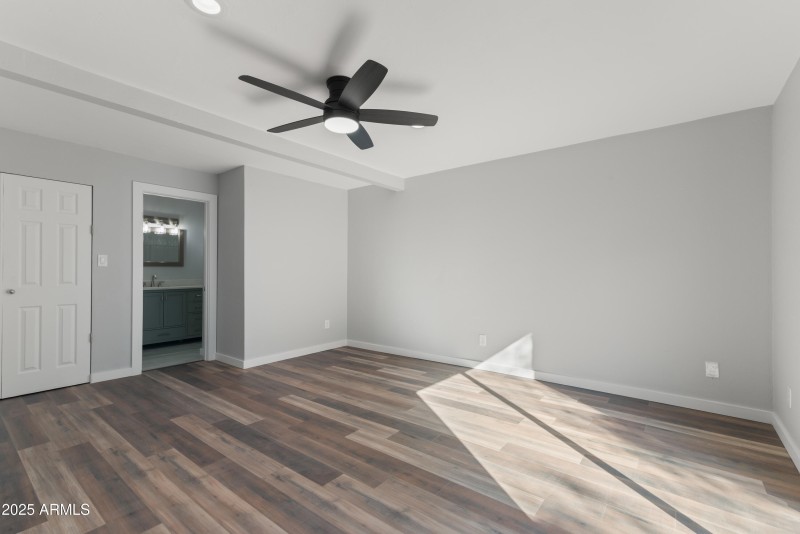 20_3023 w sahuaro dr-20