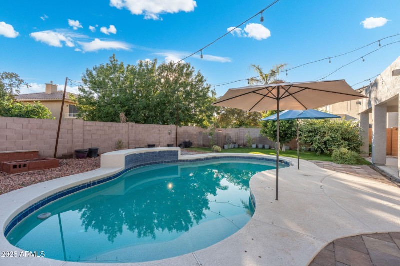 65-web-or-mls-DSC08779-HDR-Edit