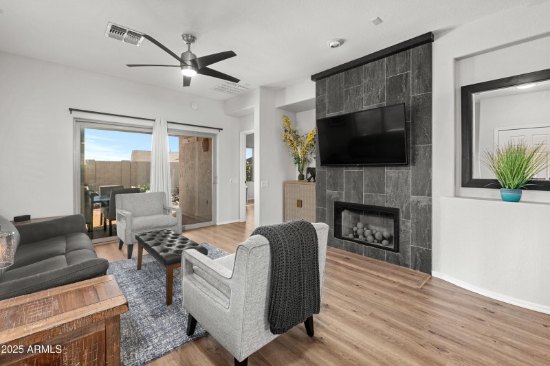 10607-Hillside-Mine-Ct-10