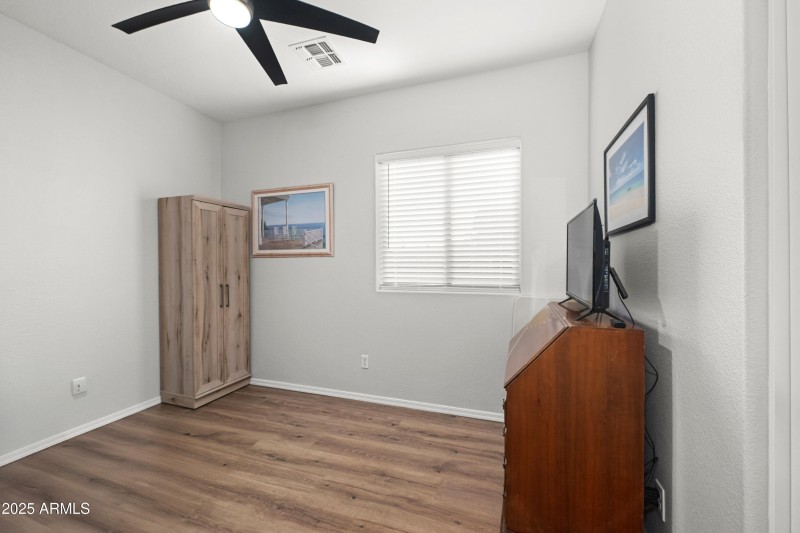 10607-Hillside-Mine-Ct-26