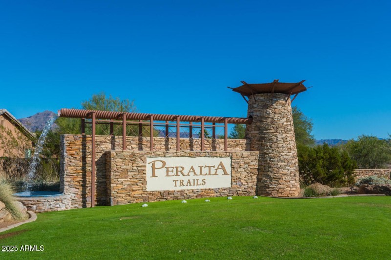 03 Peralta Trails