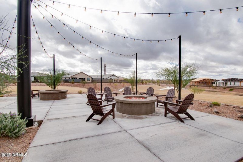 5 Peralta Canyon Amenities