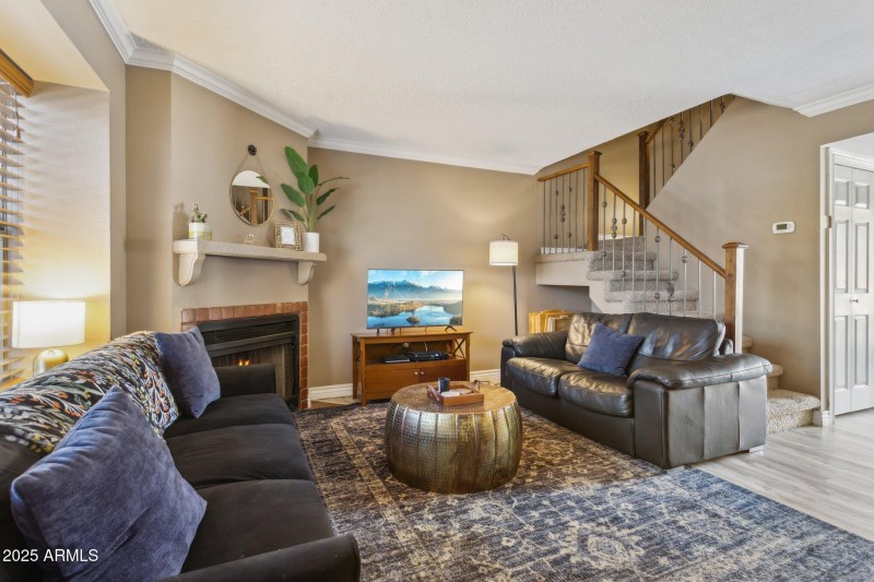 5-web-or-mls-4601-n-102nd-ave-unit-1055