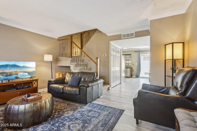 14-web-or-mls-4601-n-102nd-ave-unit-1055