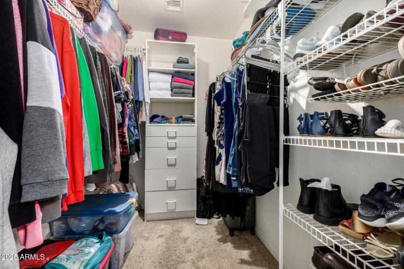 Walk-in closet
