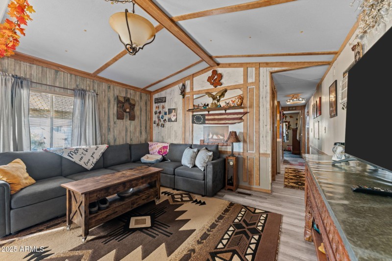 21-web-or-mls-DSC09911